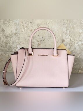 Michael Kors Pink ballet blossom leather 2-way Selma bag with Gold Hardware